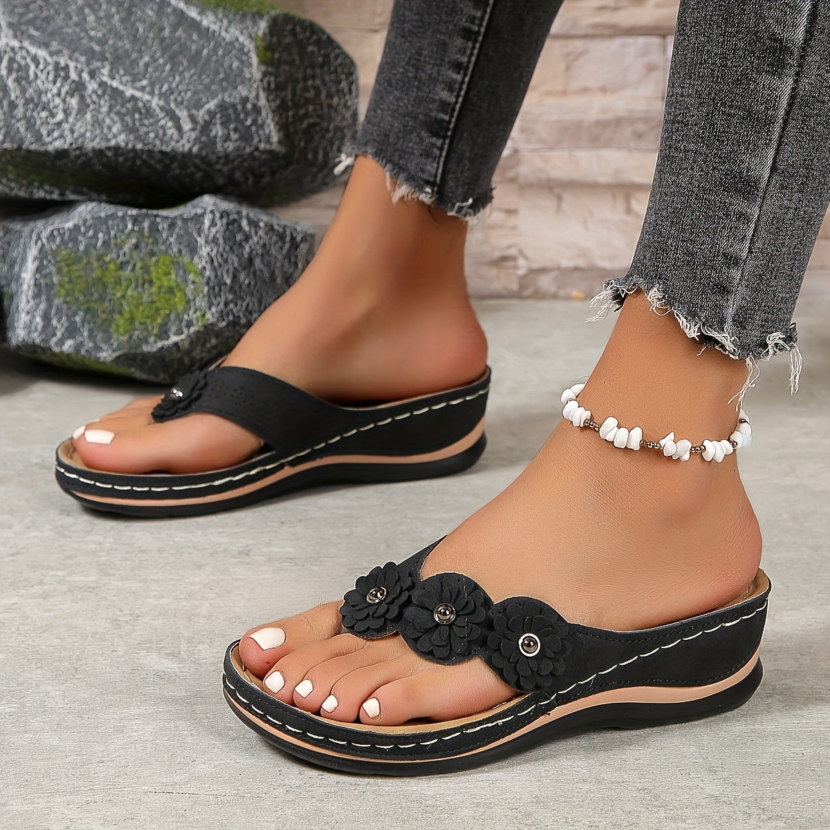 Solid Color Summer Slide Shoes - Women's Flowers Flip Flops - Casual Outdoor Beach Slides