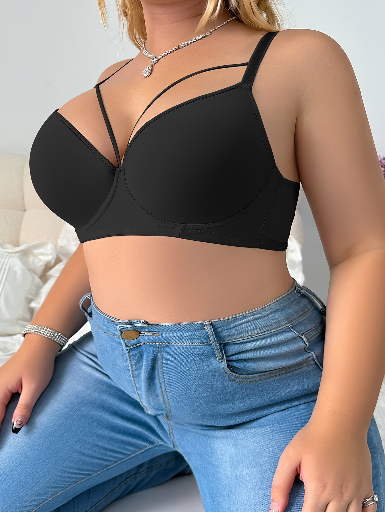 [Plus Size Sexy Push-Up Bra] Plus Size Women's Sexy Push-Up Bra - Breathable, Comfort Fit with Underwire & Non-Removable Pads, Nylon Blend